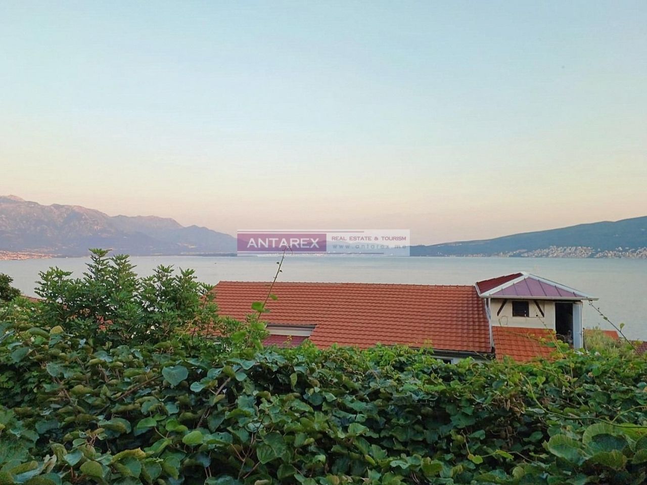 Земля в Биеле, Черногория, 987 м² - фото 8