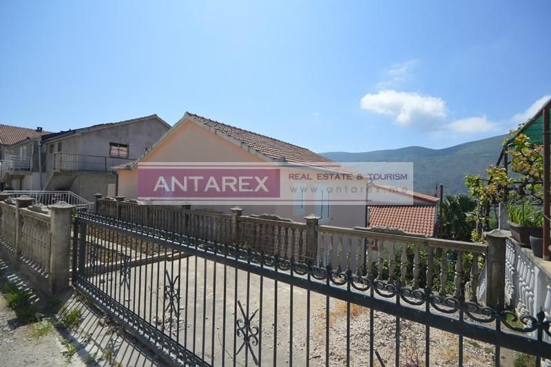 Вилла в Игало, Черногория, 200 м² - фото 9