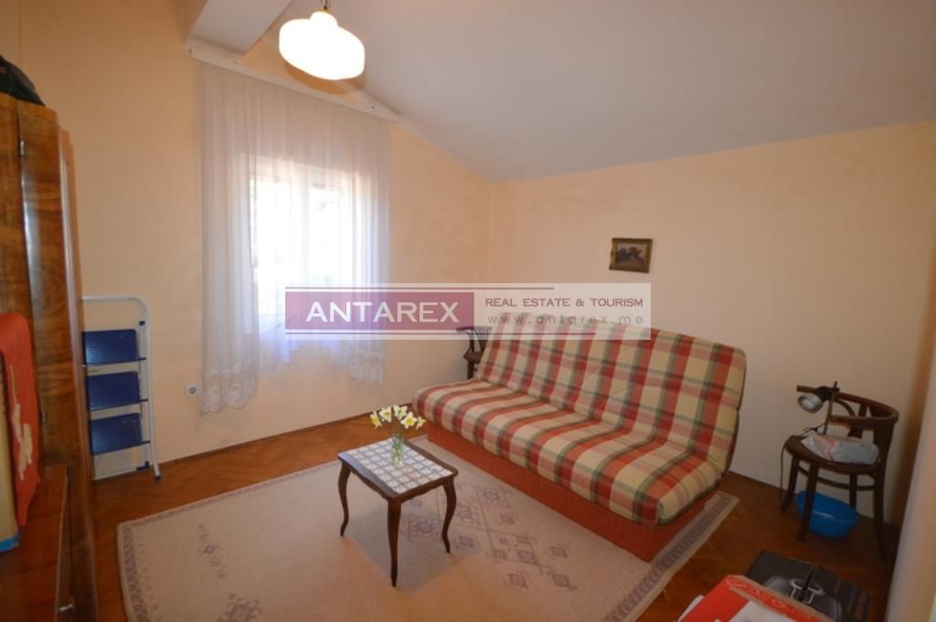 Вилла в Херцег-Нови, Черногория, 100 м² - фото 9