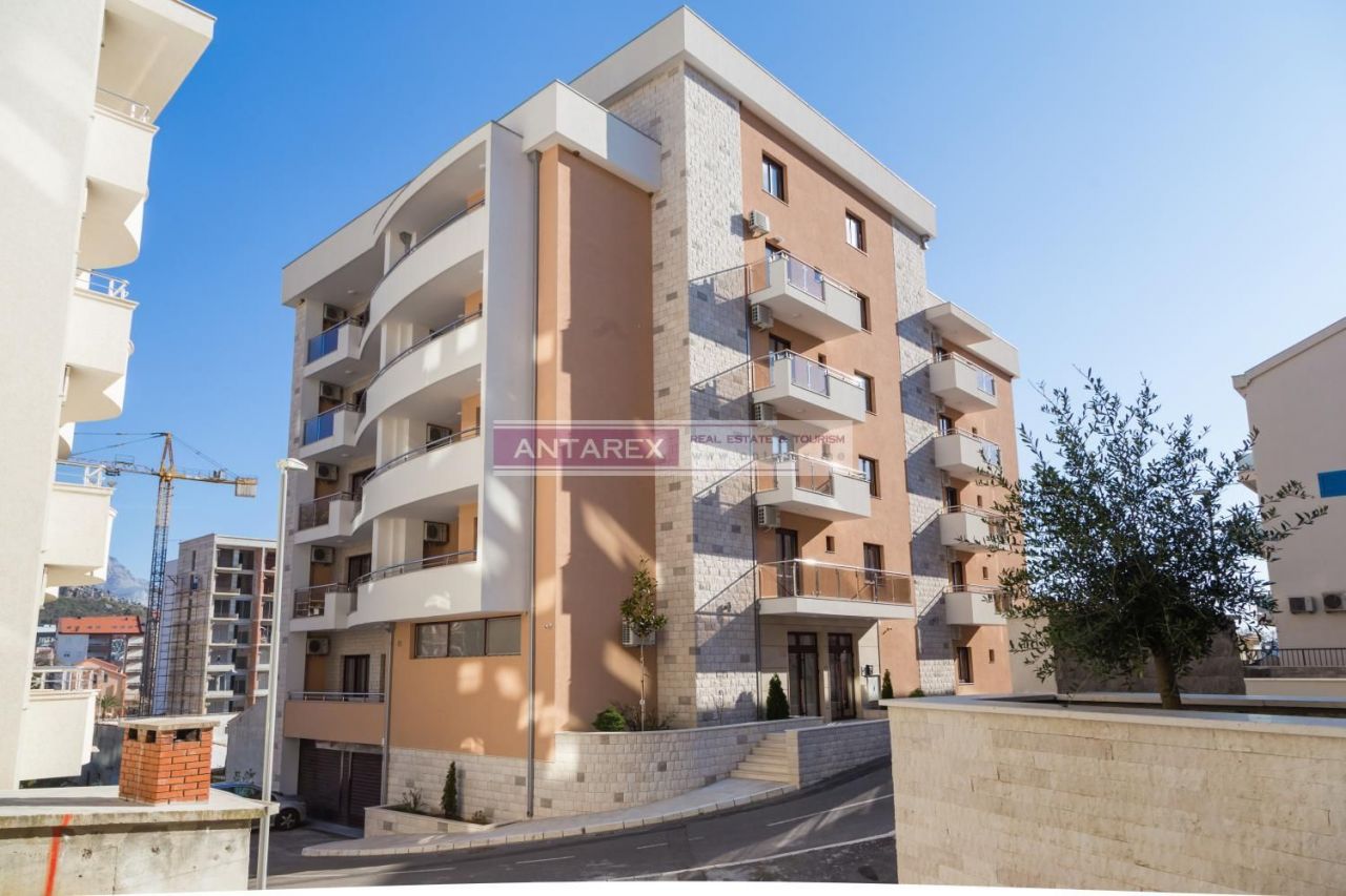 Апартаменты в Бечичи, Черногория, 90 м² - фото 9