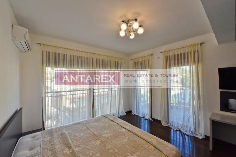 Апартаменты в Петроваце, Черногория, 125 м² - фото 9