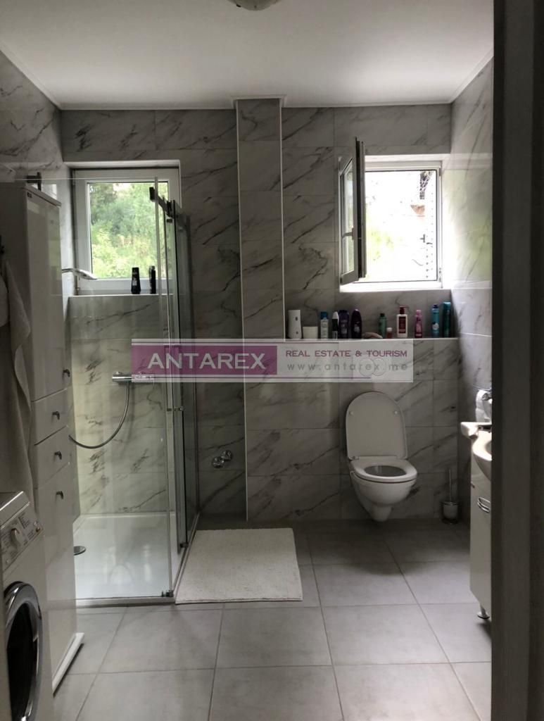 Вилла в Тивате, Черногория, 288 м² - фото 9