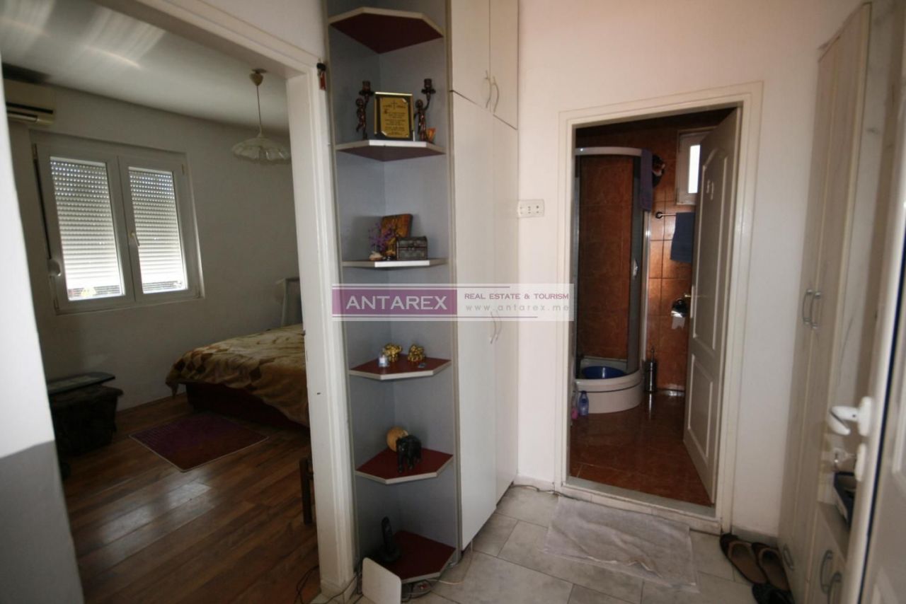 Вилла в Прчани, Черногория, 88 м² - фото 9