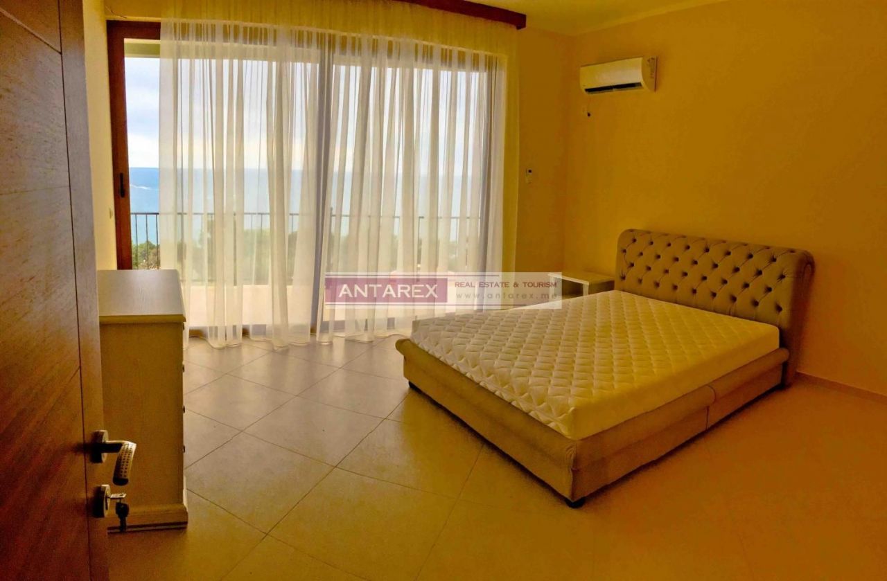 Вилла в Шушани, Черногория, 600 м² - фото 9