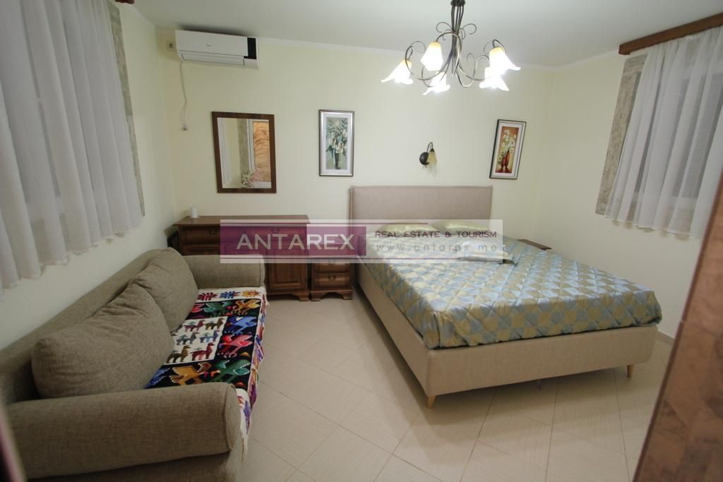 Вилла в Зеленике, Черногория, 130 м² - фото 9