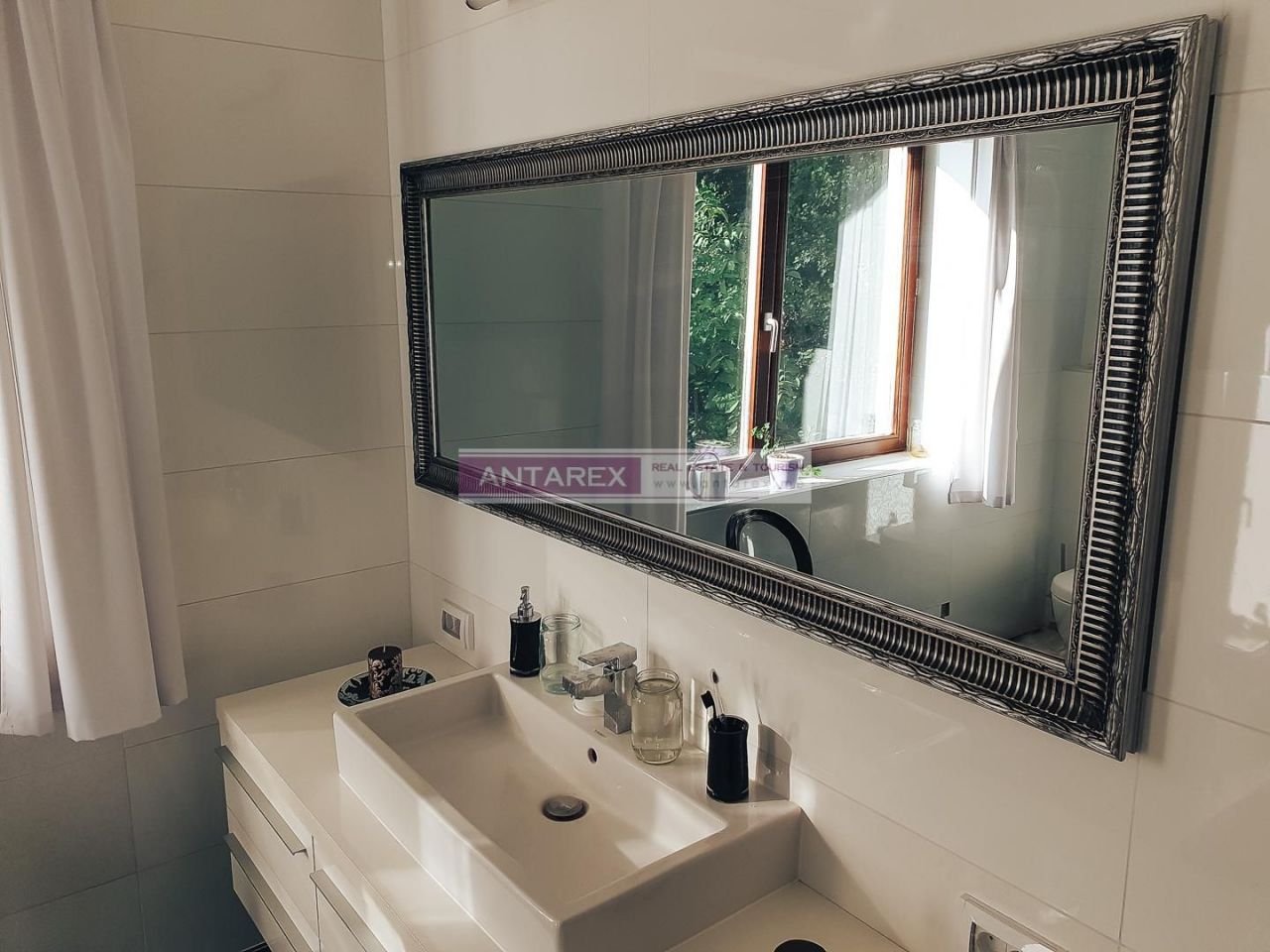 Вилла в Святом Стефане, Черногория, 392 м² - фото 9