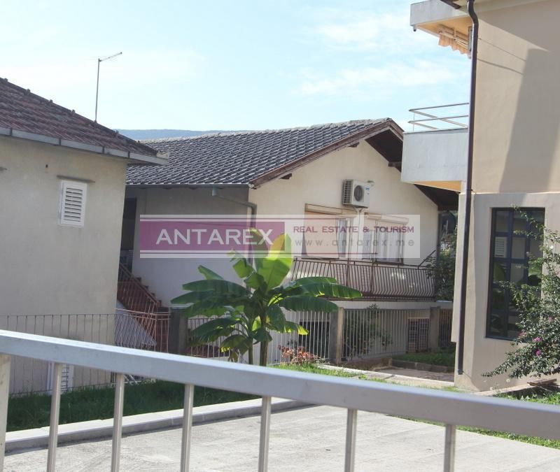 Апартаменты в Игало, Черногория, 80 м² - фото 9