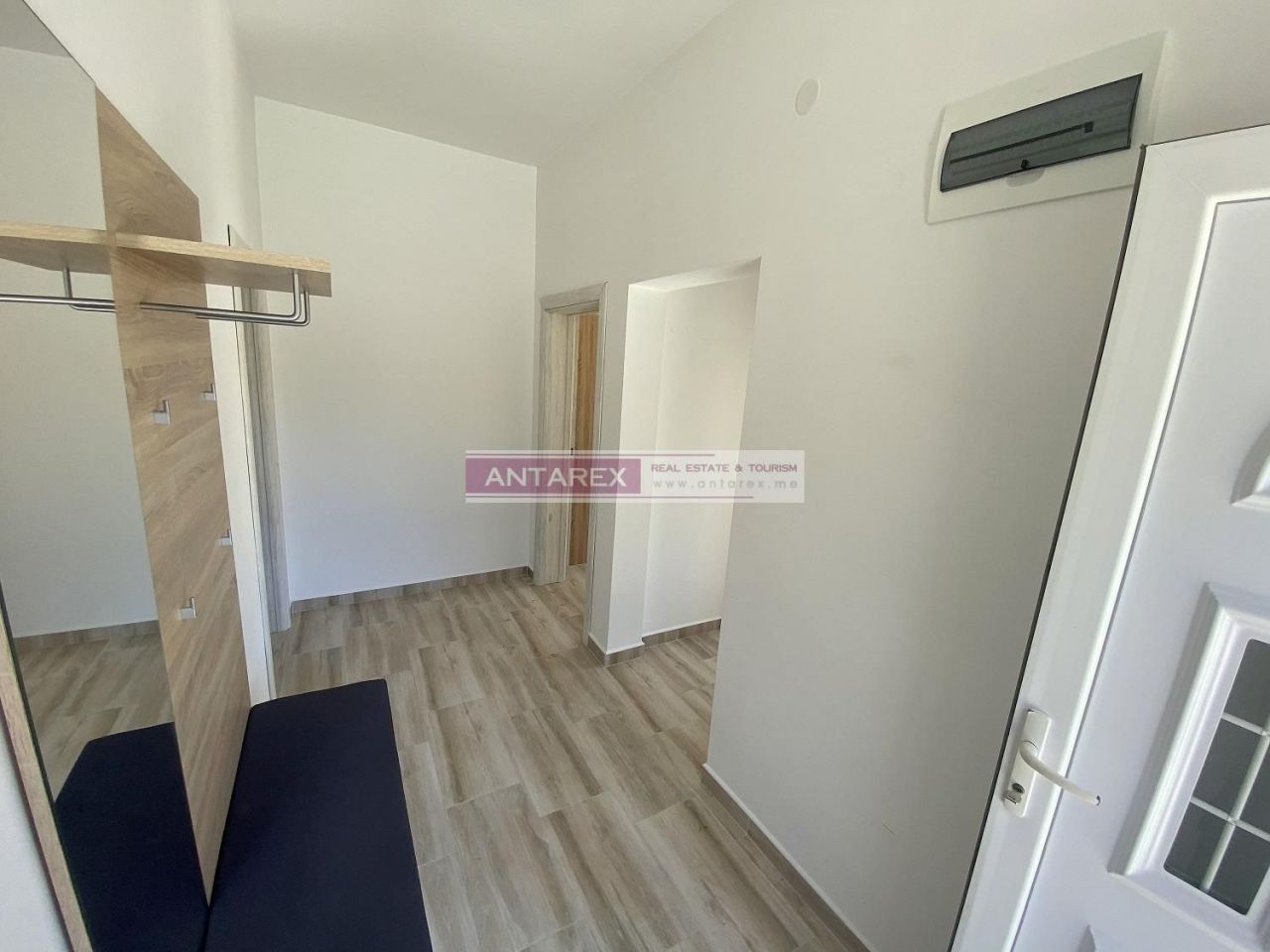 Вилла в Зеленике, Черногория, 71 м² - фото 9