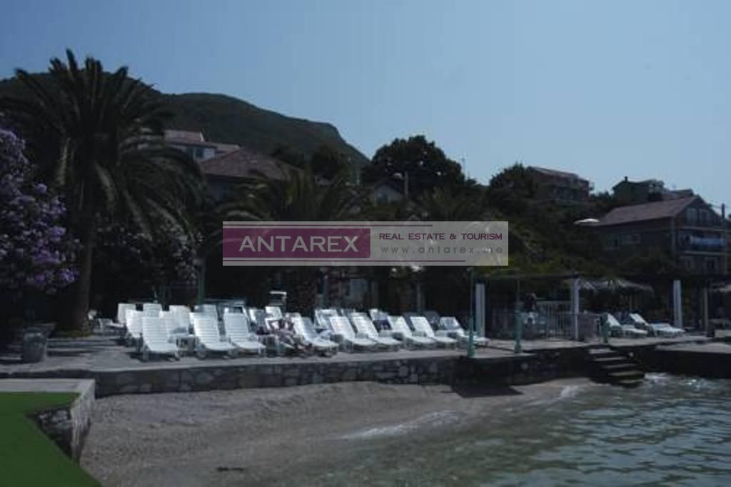 Коммерческая недвижимость в Кумборе, Черногория, 3 600 м² - фото 10