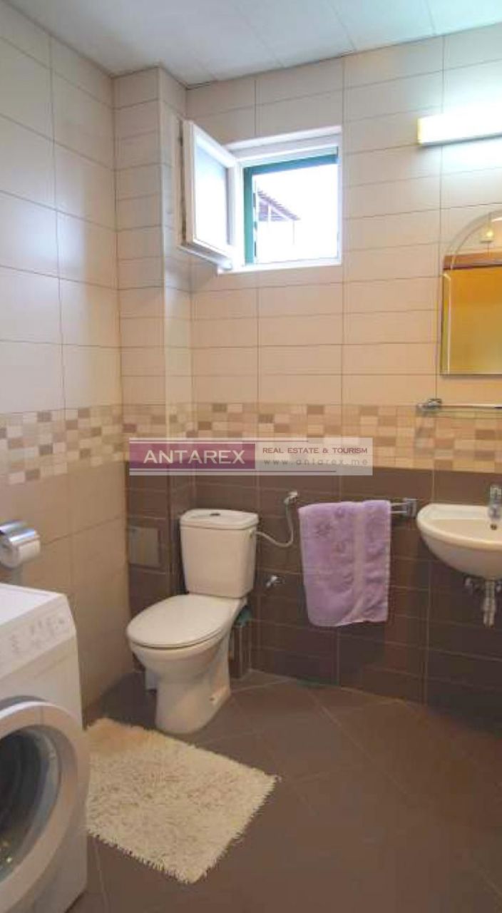 Апартаменты в Херцег-Нови, Черногория, 207 м² - фото 10