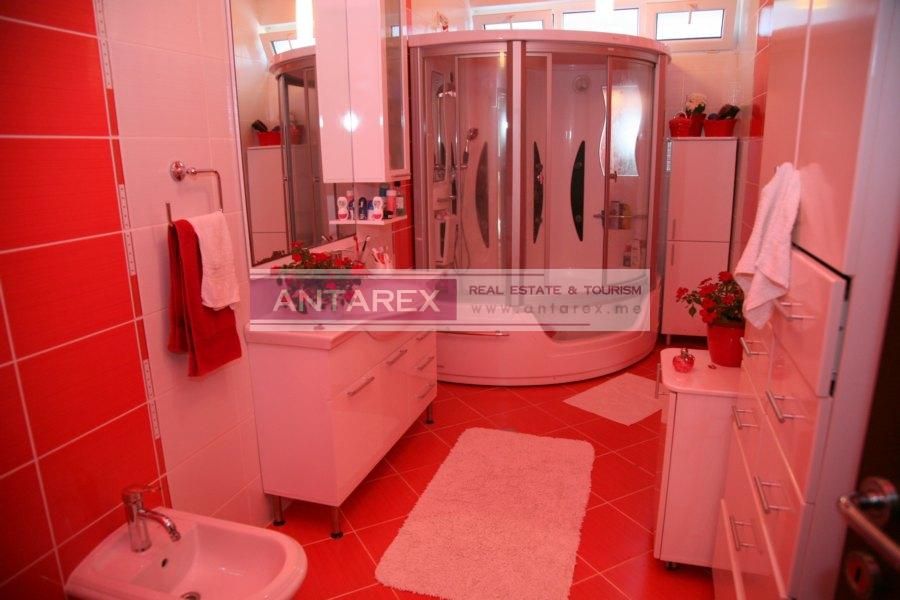 Вилла в Тивате, Черногория, 510 м² - фото 10