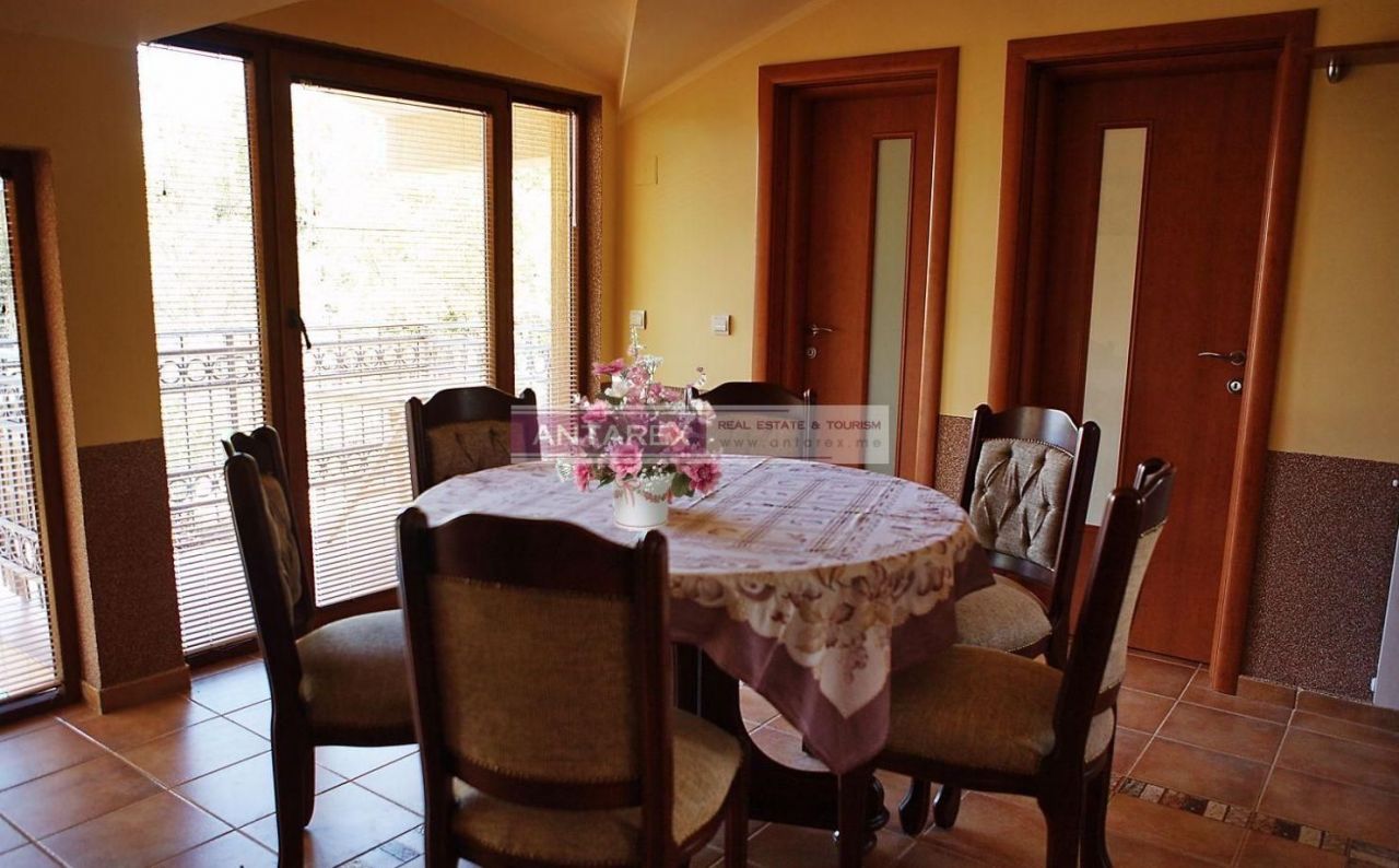 Вилла на полуострове Луштица, Черногория, 225 м² - фото 10