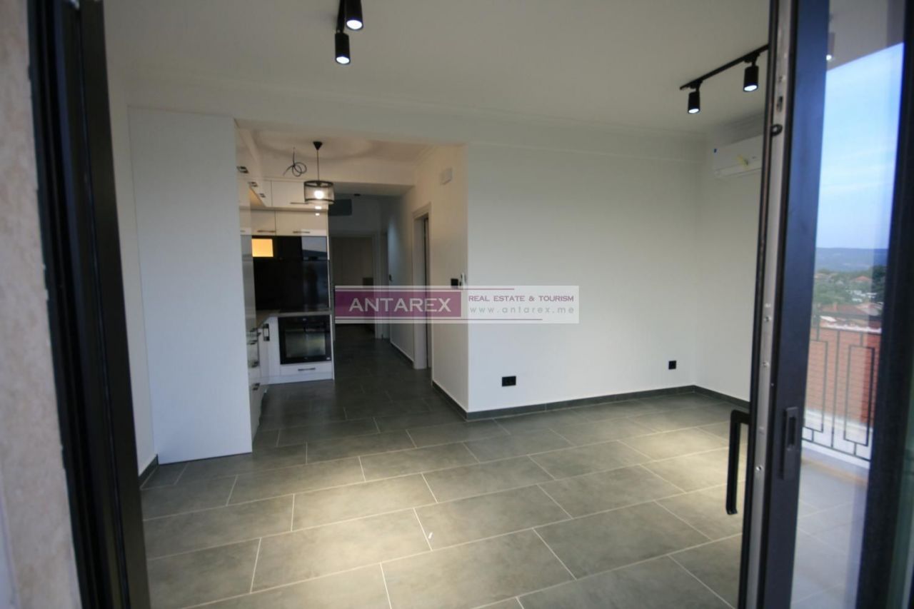 Апартаменты в Тивате, Черногория, 60 м² - фото 10