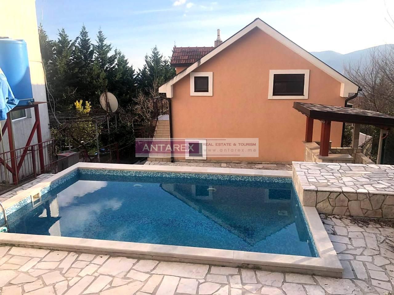 Вилла в Херцег-Нови, Черногория, 120 м² - фото 10