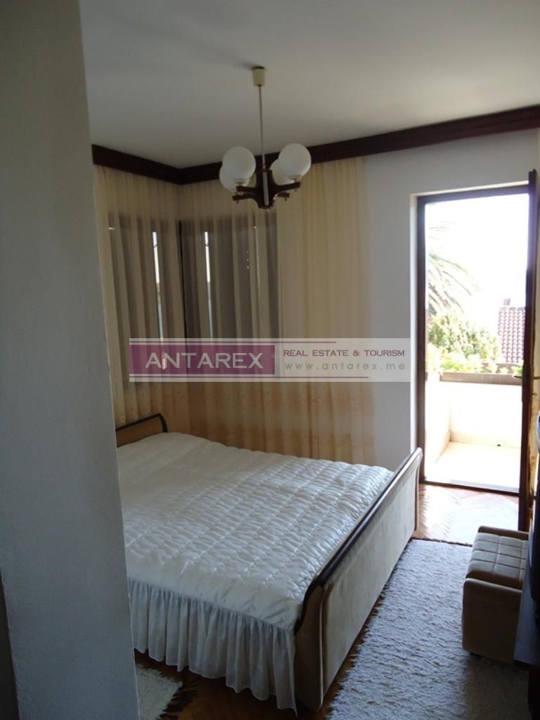 Вилла в Херцег-Нови, Черногория, 250 м² - фото 11