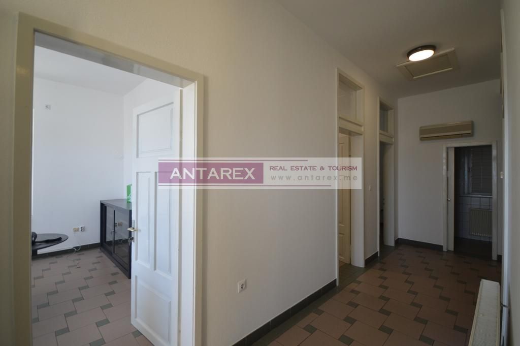 Вилла в Херцег-Нови, Черногория, 90 м² - фото 11