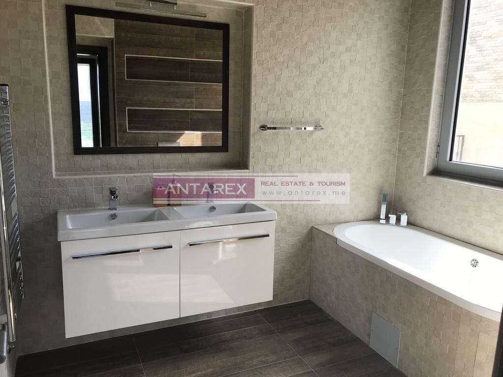 Вилла в Тивате, Черногория, 440 м² - фото 10