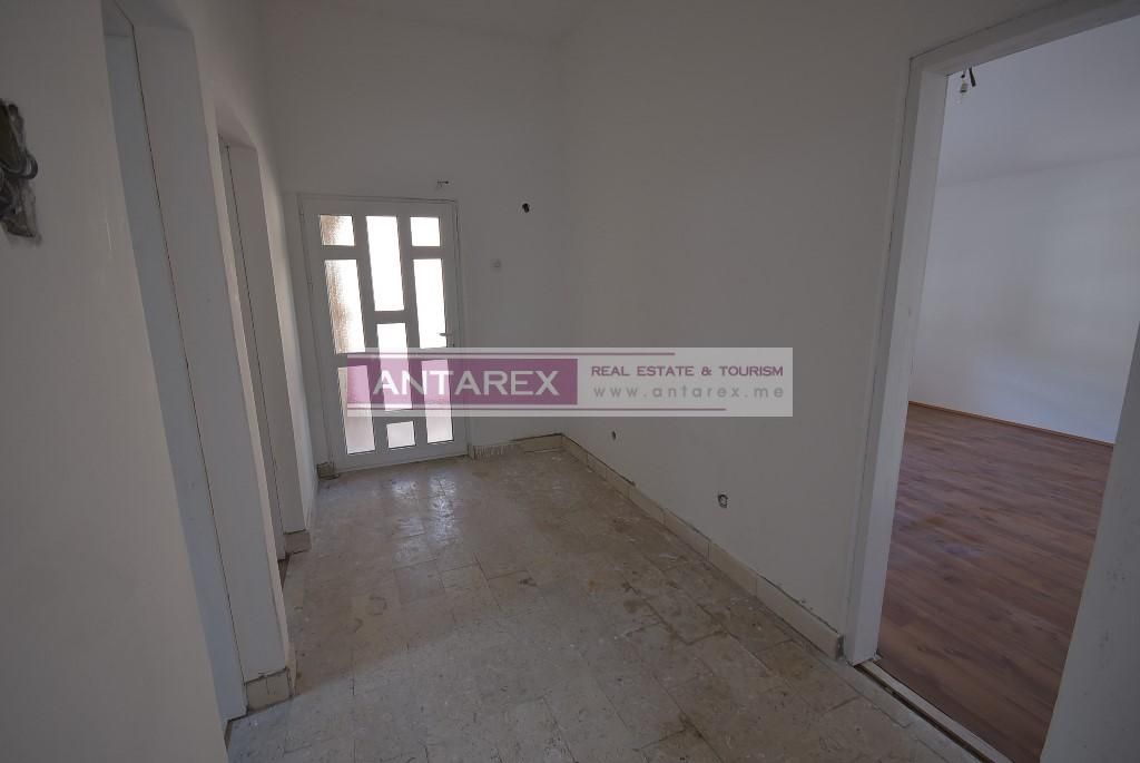 Вилла в Игало, Черногория, 232 м² - фото 11