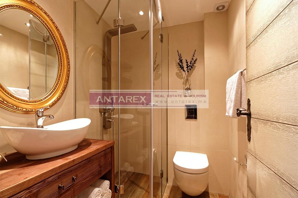 Вилла в Тивате, Черногория, 125 м² - фото 11