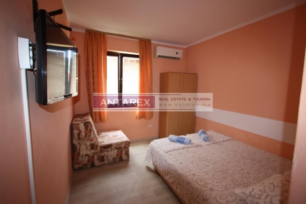 Коммерческая недвижимость в Дженовичах, Черногория, 299 м² - фото 11