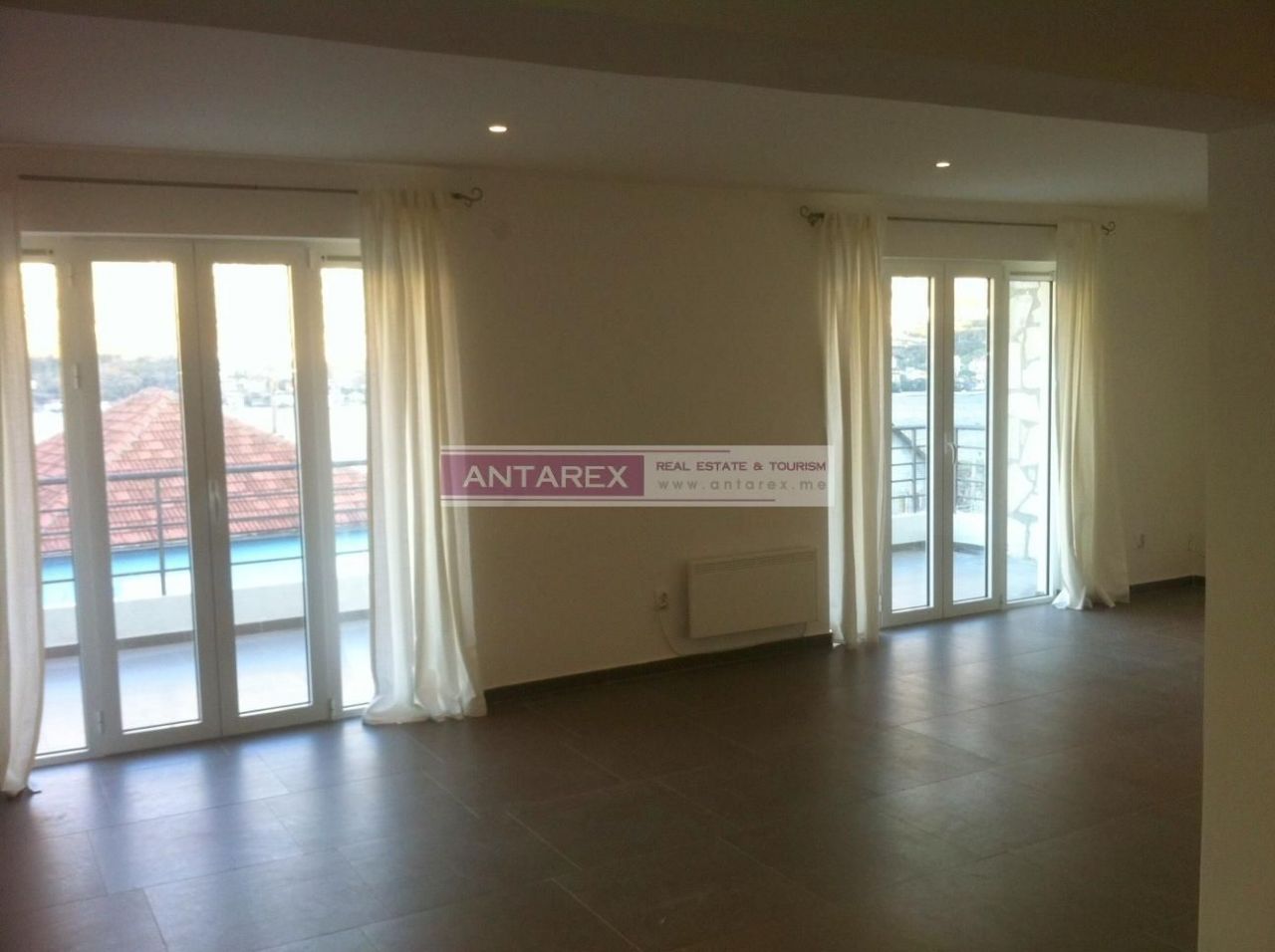 Вилла в Прчани, Черногория, 357 м² - фото 11