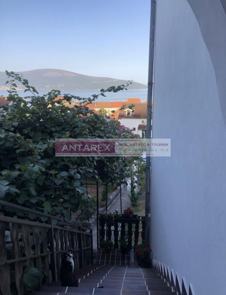 Вилла в Тивате, Черногория, 288 м² - фото 11