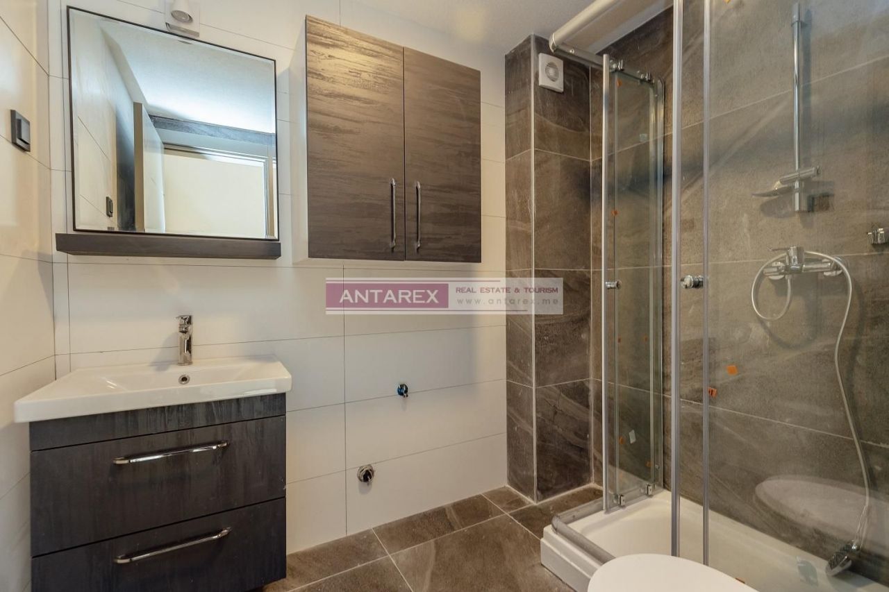 Апартаменты в Херцег-Нови, Черногория, 61 м² - фото 11