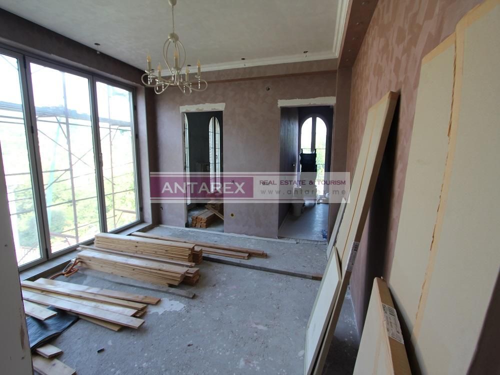 Вилла в Херцег-Нови, Черногория, 418 м² - фото 11