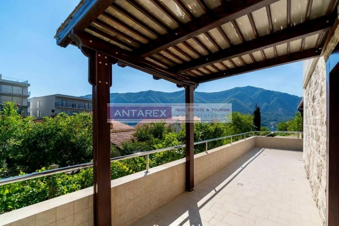 Апартаменты в Доброте, Черногория, 75 м² - фото 11