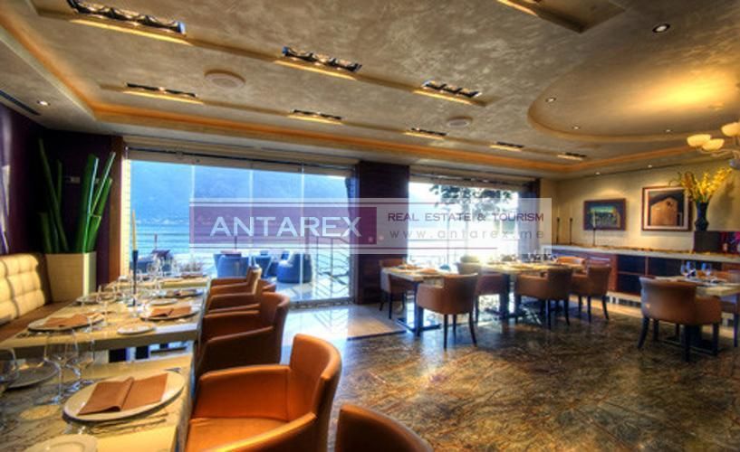 Коммерческая недвижимость в Доброте, Черногория - фото 12