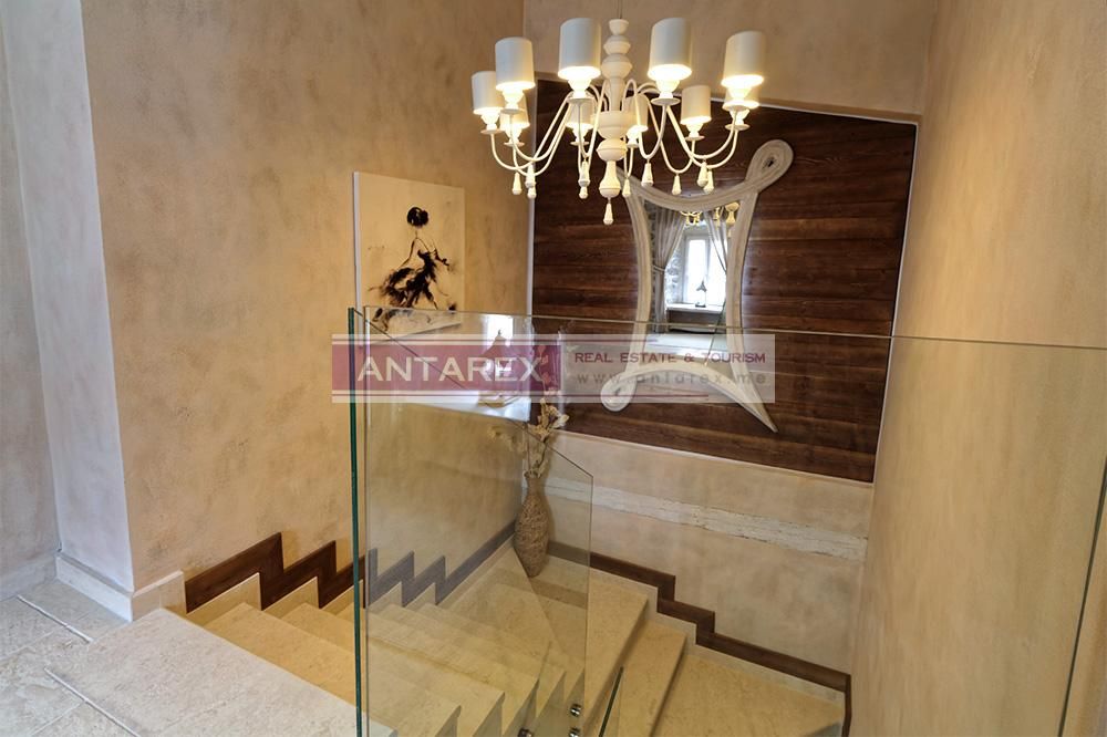 Вилла в Тивате, Черногория, 125 м² - фото 12