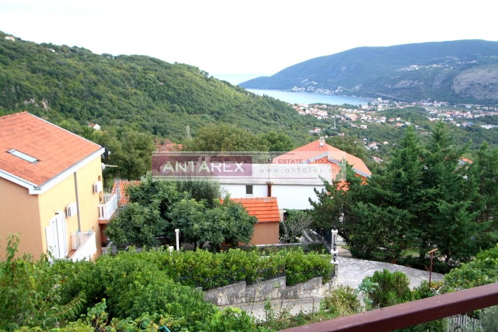 Вилла в Игало, Черногория, 98 м² - фото 12