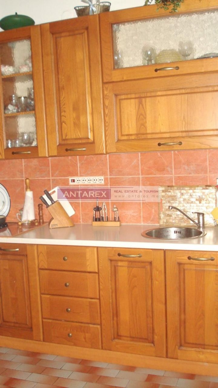 Вилла в Даниловграде, Черногория, 249 м² - фото 12