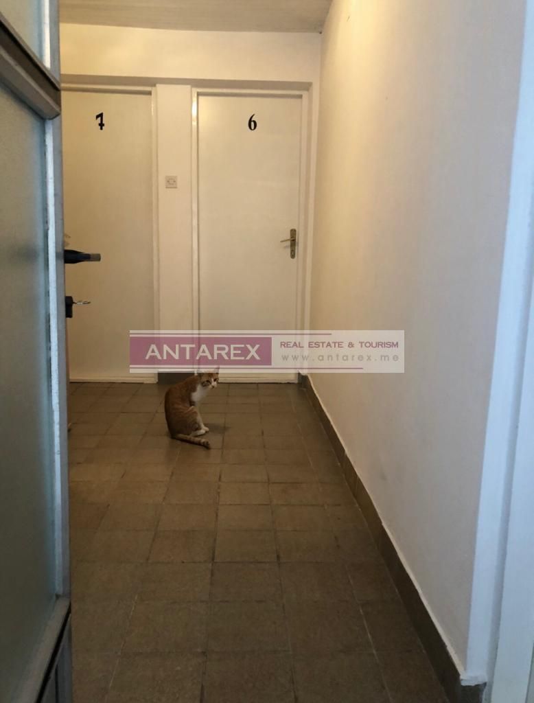 Вилла в Тивате, Черногория, 288 м² - фото 12