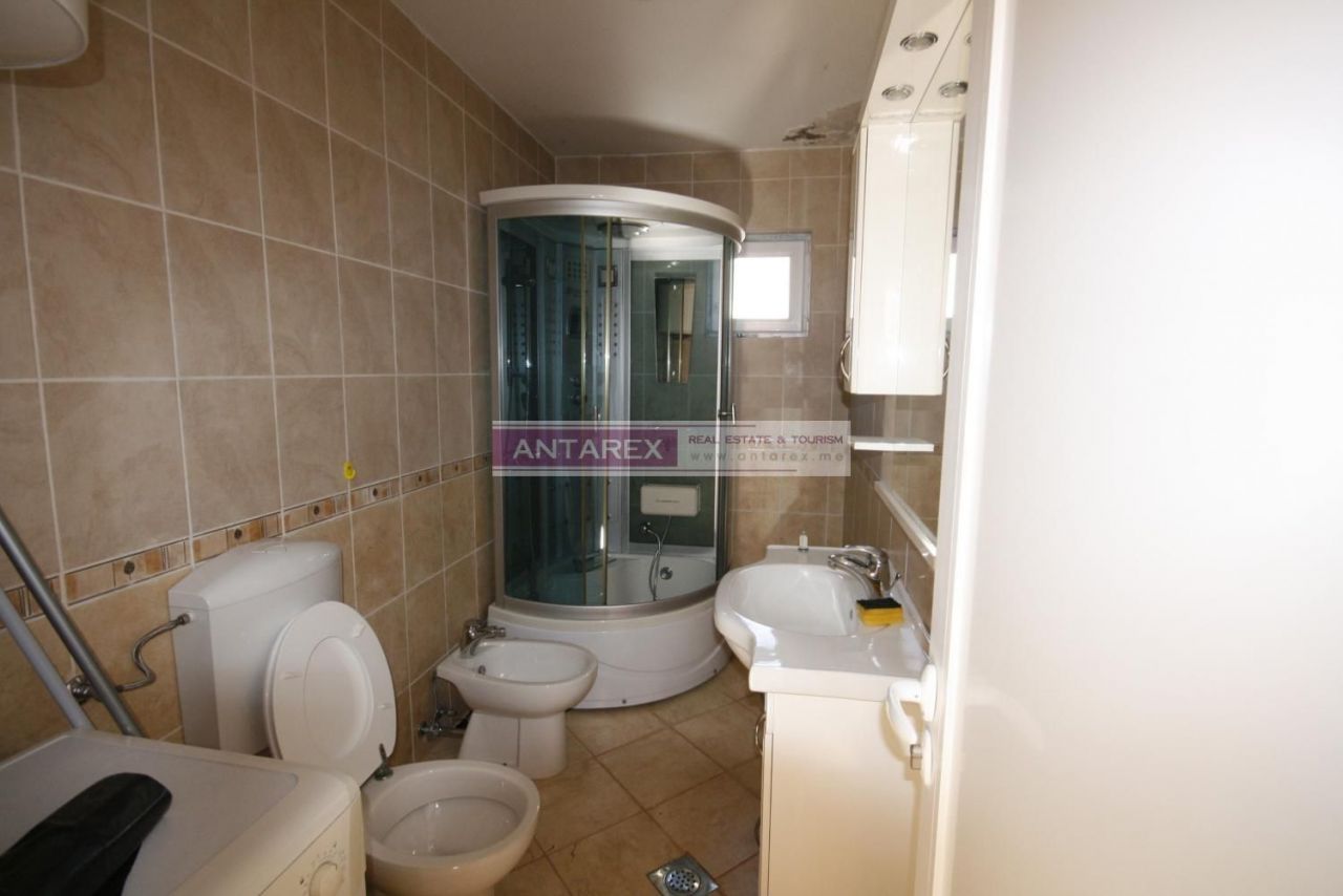 Вилла в Тивате, Черногория, 120 м² - фото 12