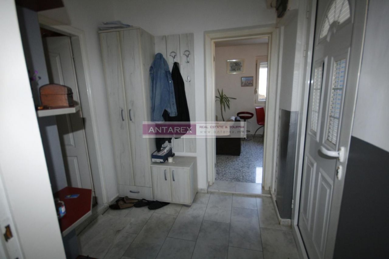 Вилла в Прчани, Черногория, 88 м² - фото 12