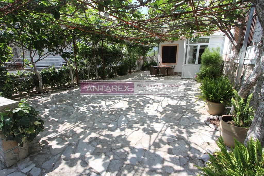 Вилла в Зеленике, Черногория, 130 м² - фото 12