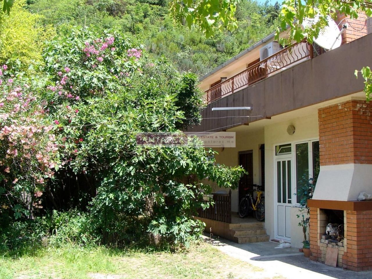 Вилла в Херцег-Нови, Черногория, 144 м² - фото 12