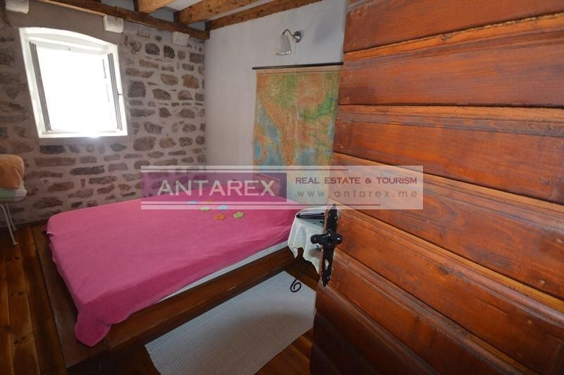 Апартаменты в Херцег-Нови, Черногория, 106 м² - фото 13