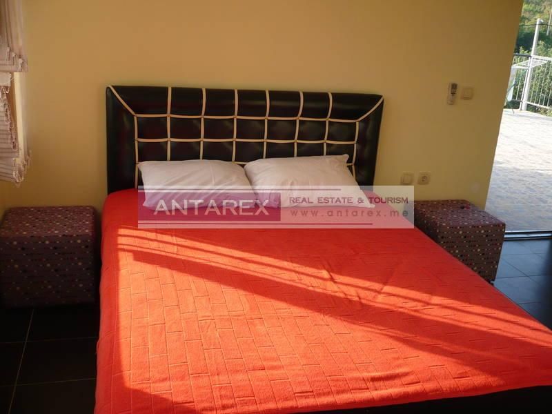 Коммерческая недвижимость в Джурашевичах, Черногория, 300 м² - фото 13