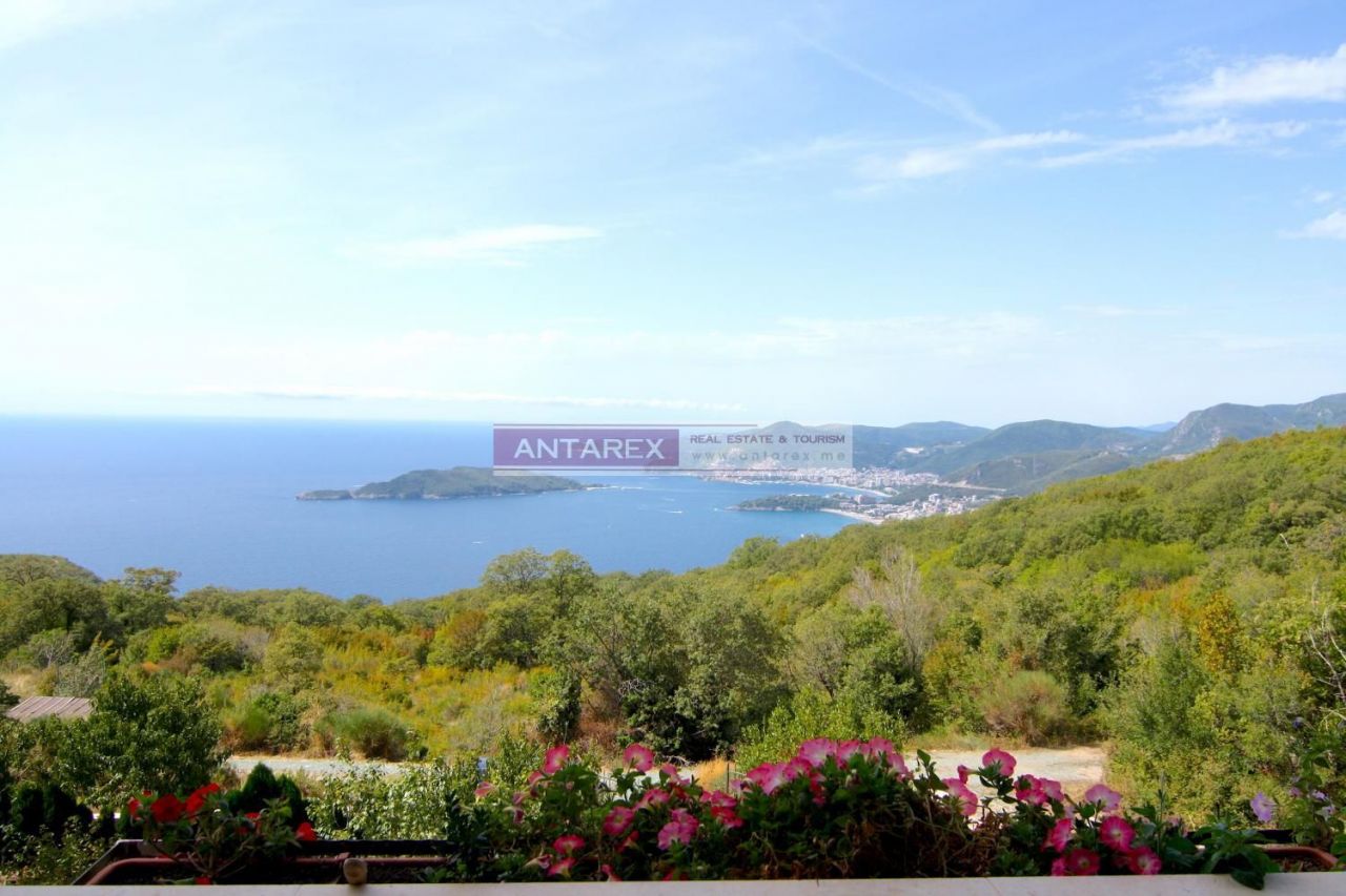 Вилла в Святом Стефане, Черногория, 392 м² - фото 13