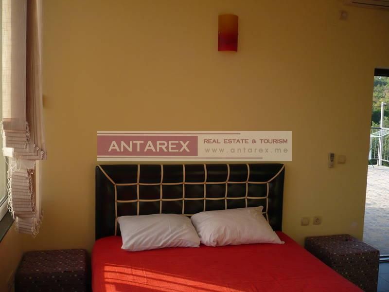 Коммерческая недвижимость в Джурашевичах, Черногория, 300 м² - фото 14