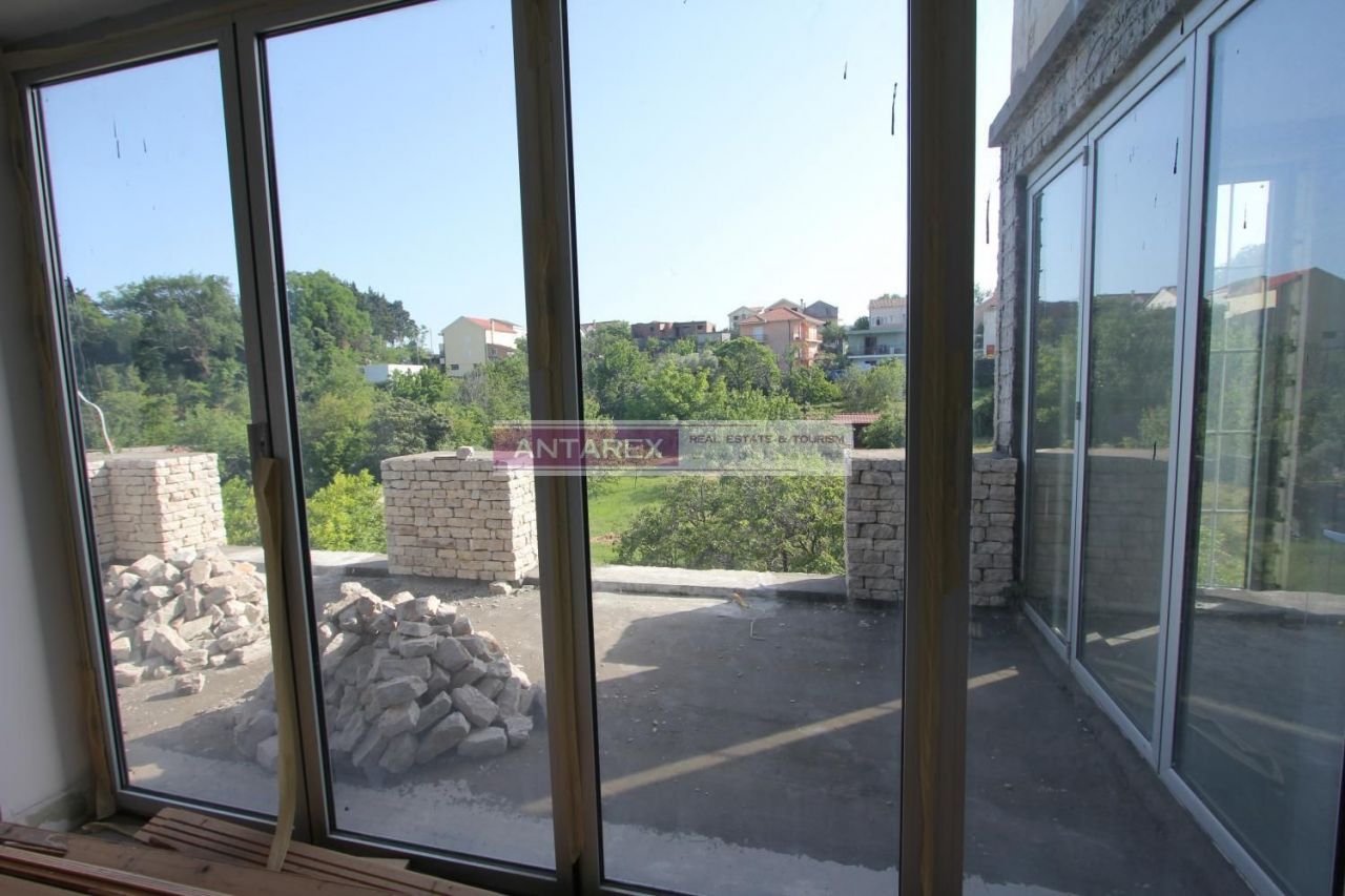 Вилла в Херцег-Нови, Черногория, 418 м² - фото 14