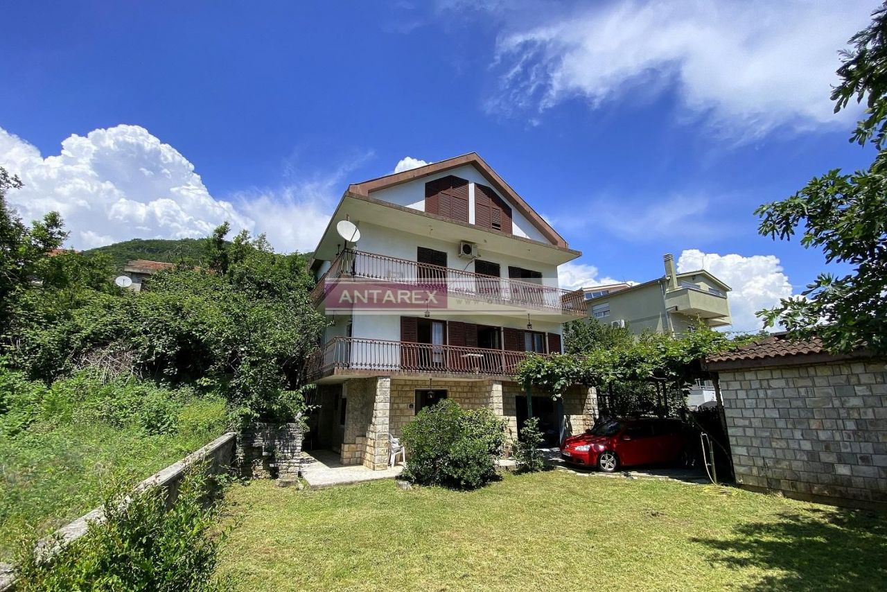 Вилла в Кумборе, Черногория, 140 м² - фото 14