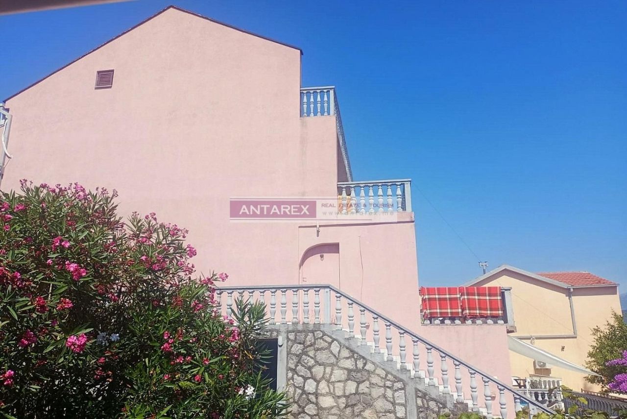 Коммерческая недвижимость в Крашичах, Черногория, 347 м² - фото 14