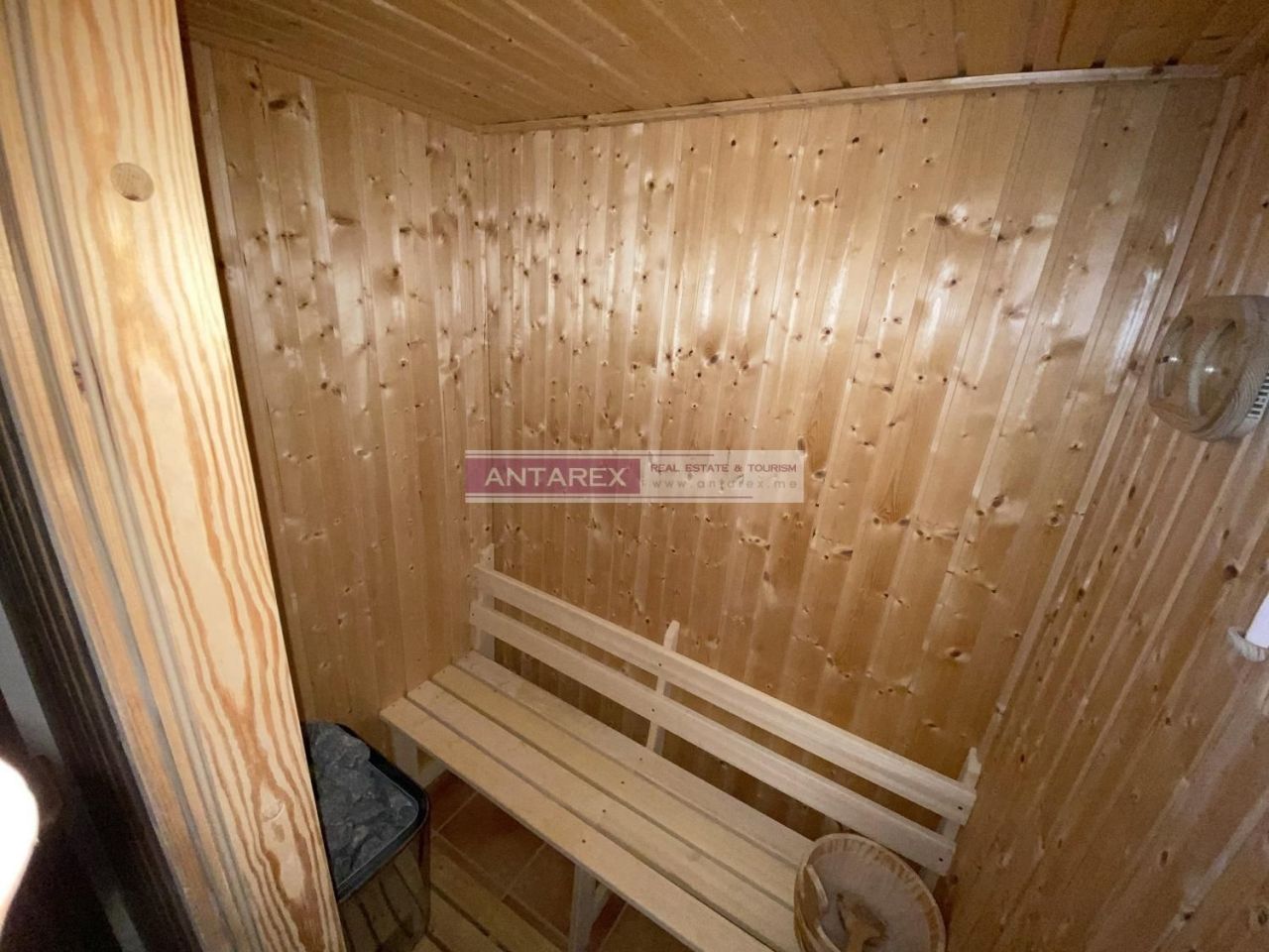 Вилла в Биеле, Черногория, 150 м² - фото 14