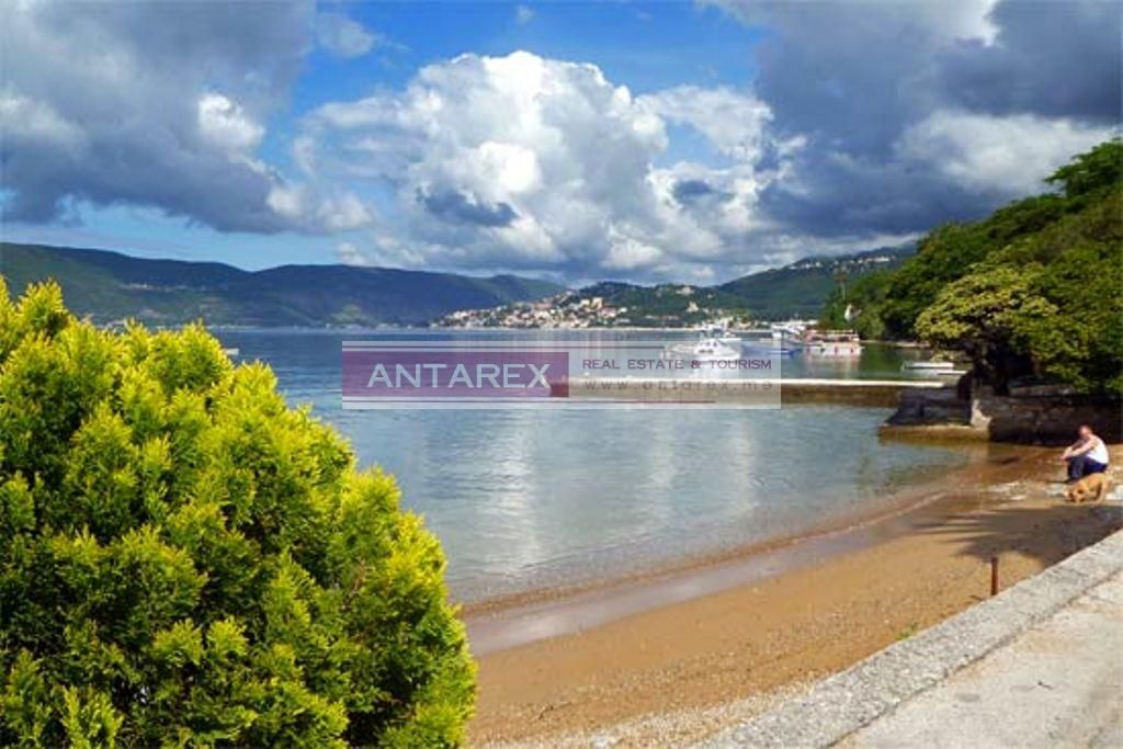 Коммерческая недвижимость в Кумборе, Черногория, 3 600 м² - фото 15