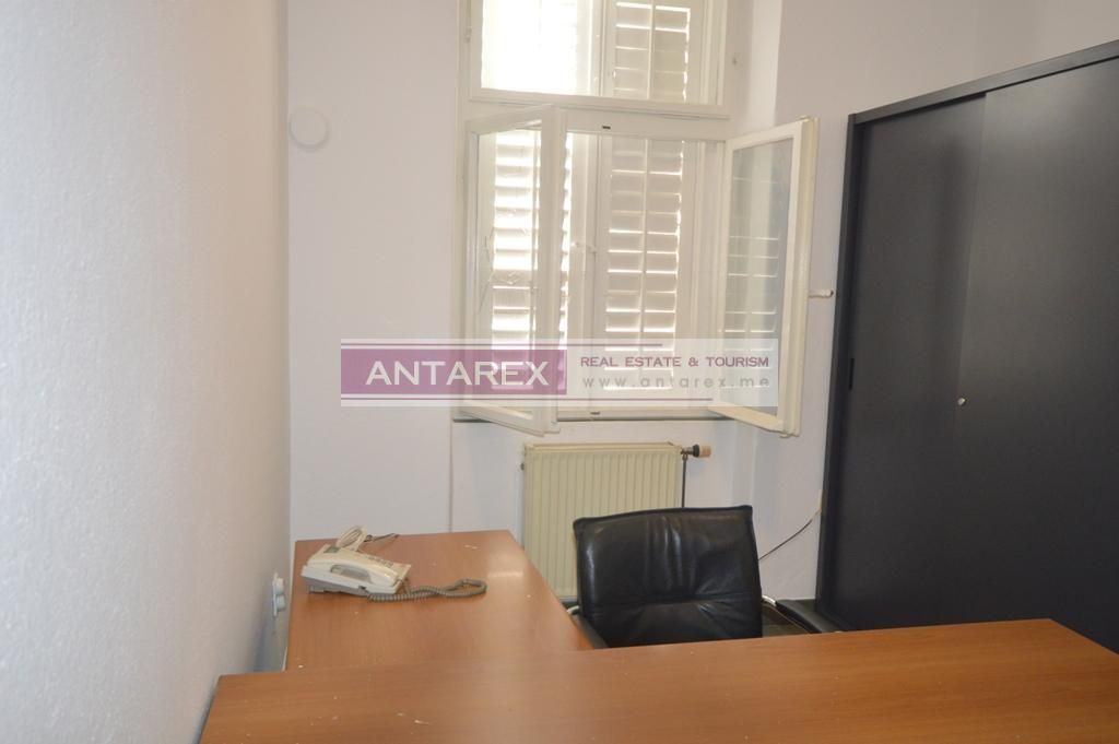 Вилла в Херцег-Нови, Черногория, 90 м² - фото 15