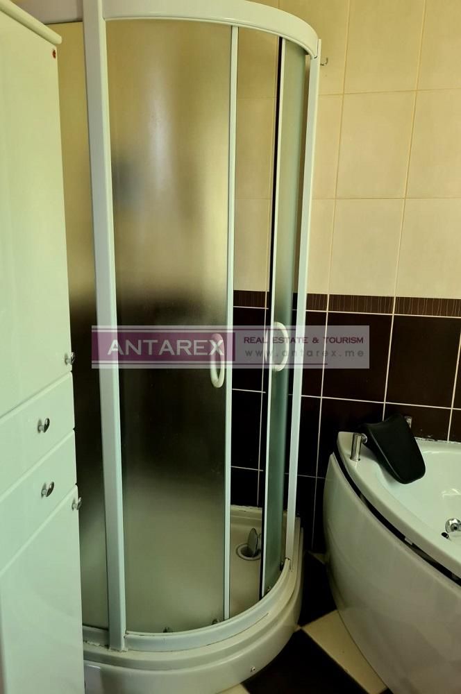 Апартаменты в Херцег-Нови, Черногория, 100 м² - фото 15