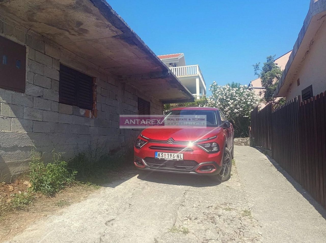 Коммерческая недвижимость в Крашичах, Черногория, 347 м² - фото 15